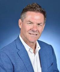 Mr Peter Woolcott AO